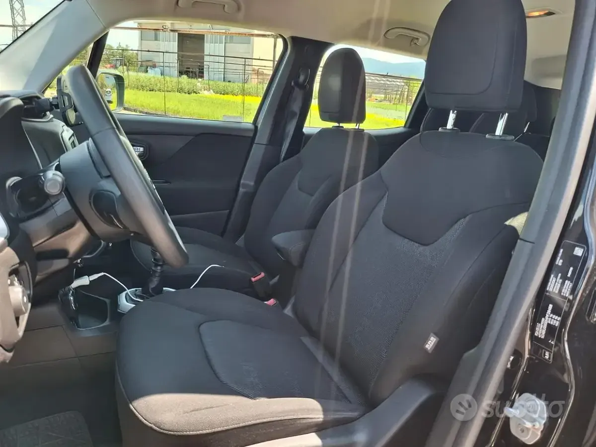 Usata Jeep Renegade 120 CV (88 kW) 2017 Nero SUV