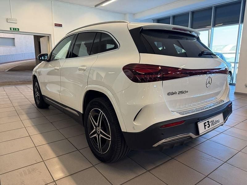 Usata Mercedes EQA250+ Advanced 139 kW (190 CV) 2024 Bianco SUV