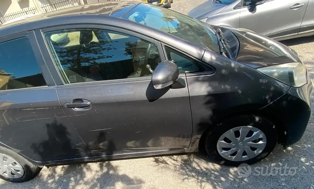 Usata Toyota Verso-S 99 CV (72 kW) 2012 Monovolume