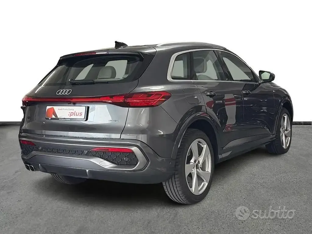 Nuova Audi Q5 S-Line 204 CV (150 kW) 2026 Grigio SUV