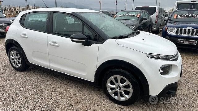 Usata Citroën C3 Shine 101 CV (74 kW) 2019 Bianco Utilitaria
