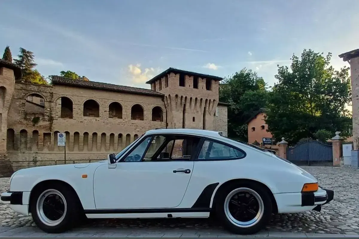 Usata Porsche 911 237 CV (174 kW) 1987 Bianco Coupé