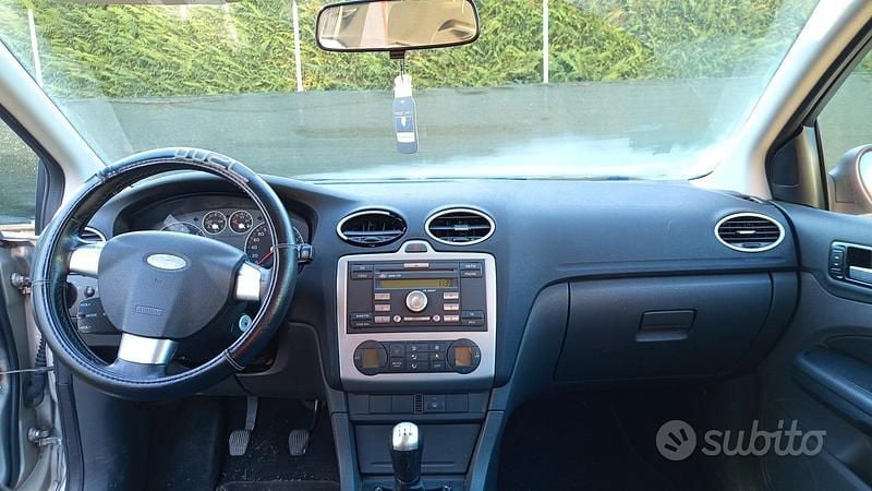 Usata Ford Focus 2005 Grigio Station wagon