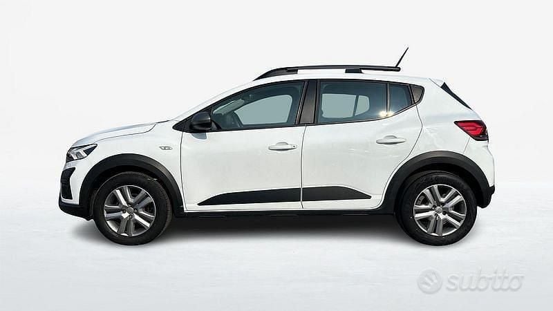 Usata Dacia Sandero Expression 101 CV (74 kW) 2023 Bianco Berlina
