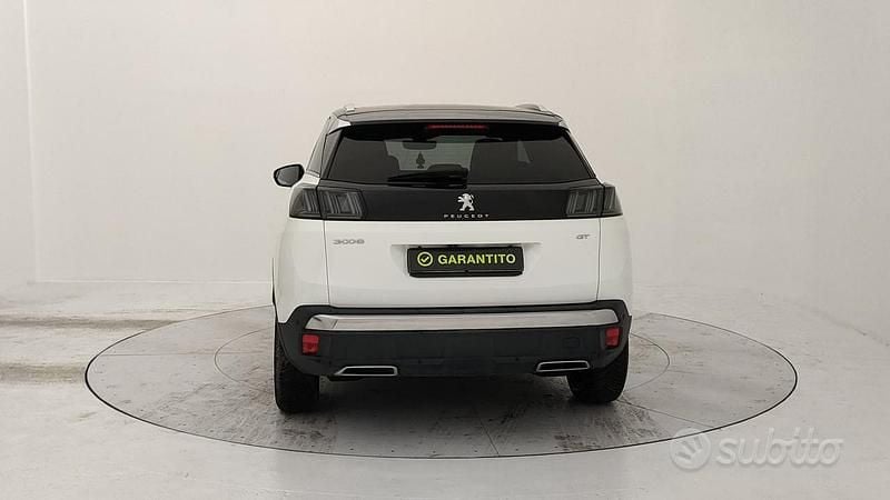 Begagnad Peugeot 3008 GT 131 HK (96 kW) 2022 Vit SUV