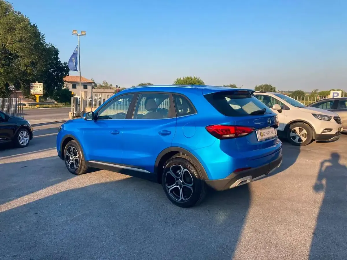 Usata MG ZS Comfort 102 CV (75 kW) 2025 Como blue SUV
