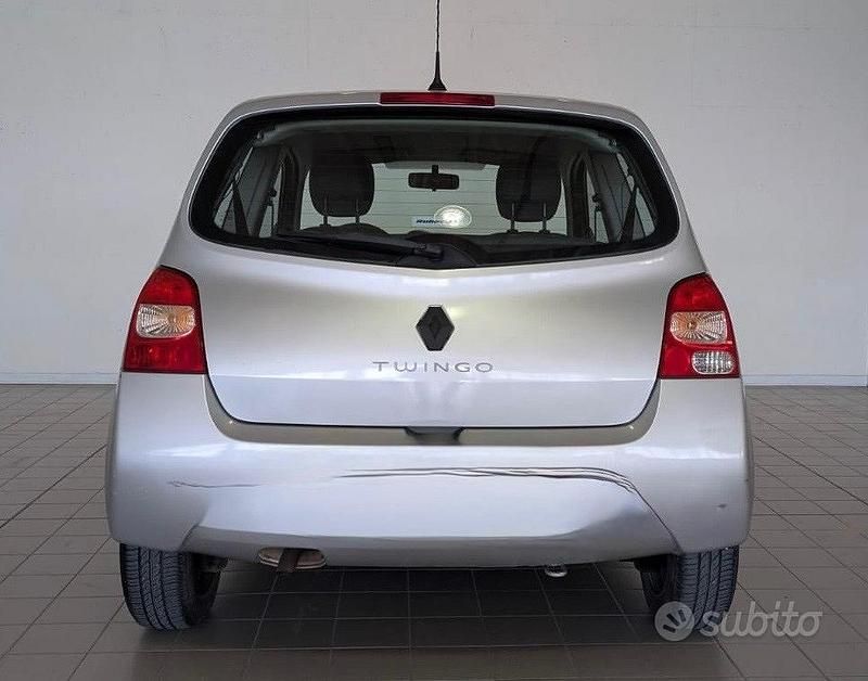 Gebraucht Renault Twingo Dynamique 69 PS (50 kW) 2010 Grau Kleinwagen