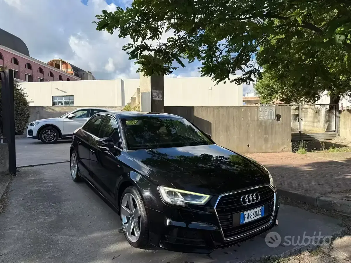 Usata Audi A3 S-Line 116 CV (85 kW) 2019 Nero Berlina