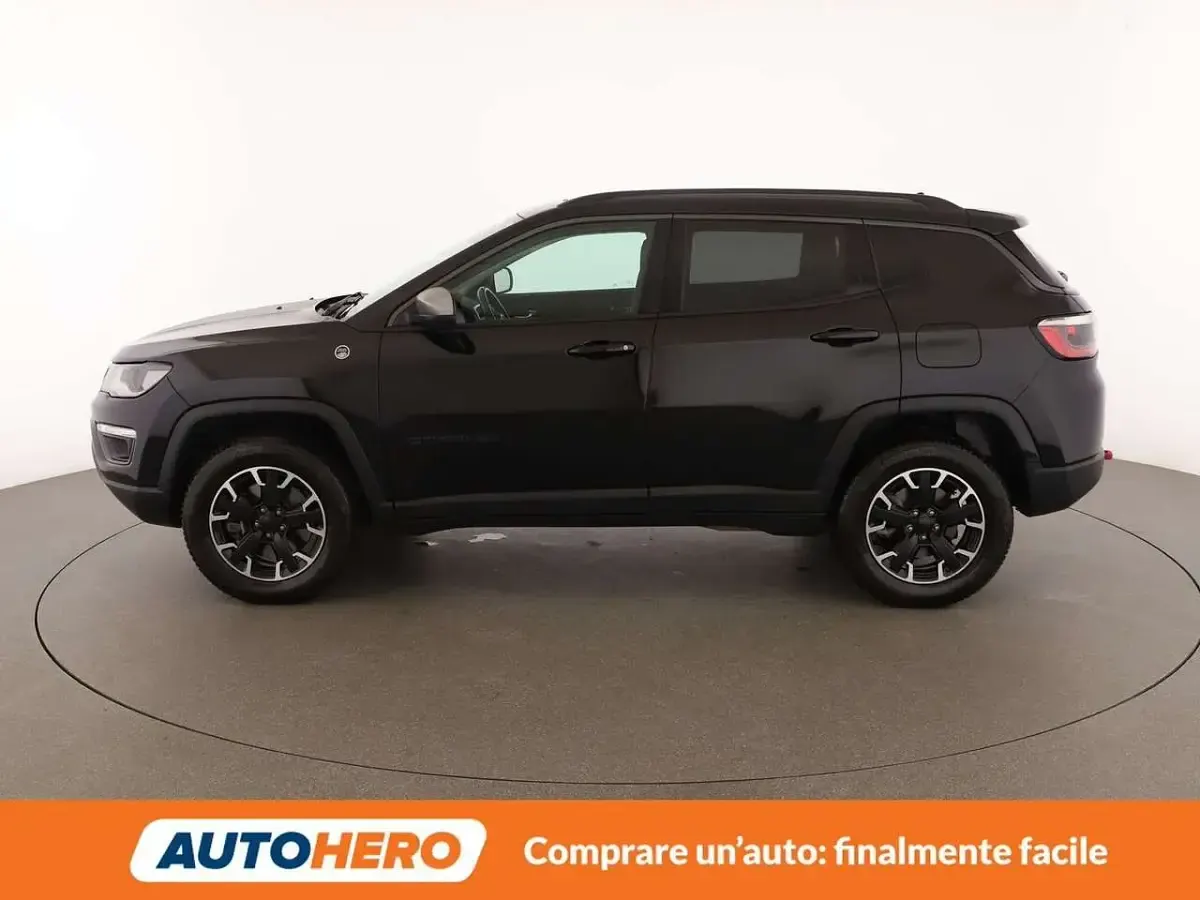 Usata Jeep Compass Trailhawk 241 CV (177 kW) 2021 Nero SUV