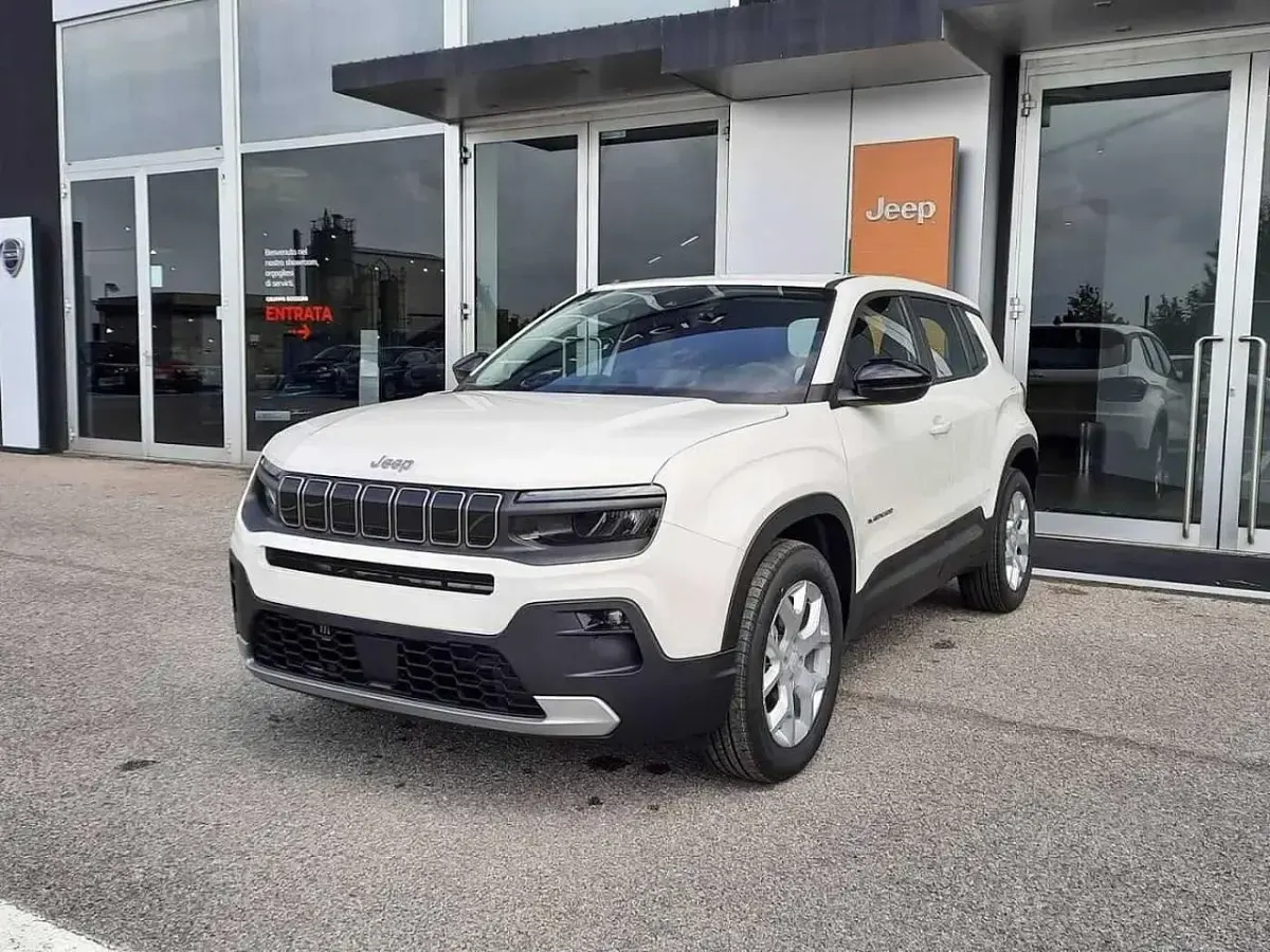 Usata Jeep Avenger Altitude 100 CV (73 kW) 2025 SUV