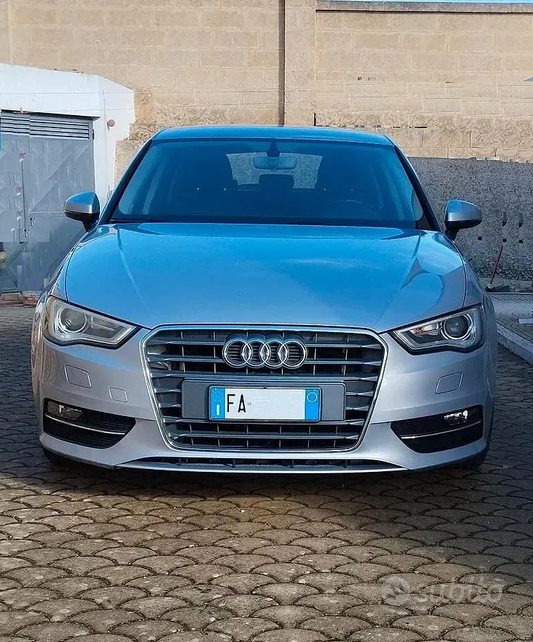 Usata Audi A3 105 CV (77 kW) 2015 Grigio Berlina