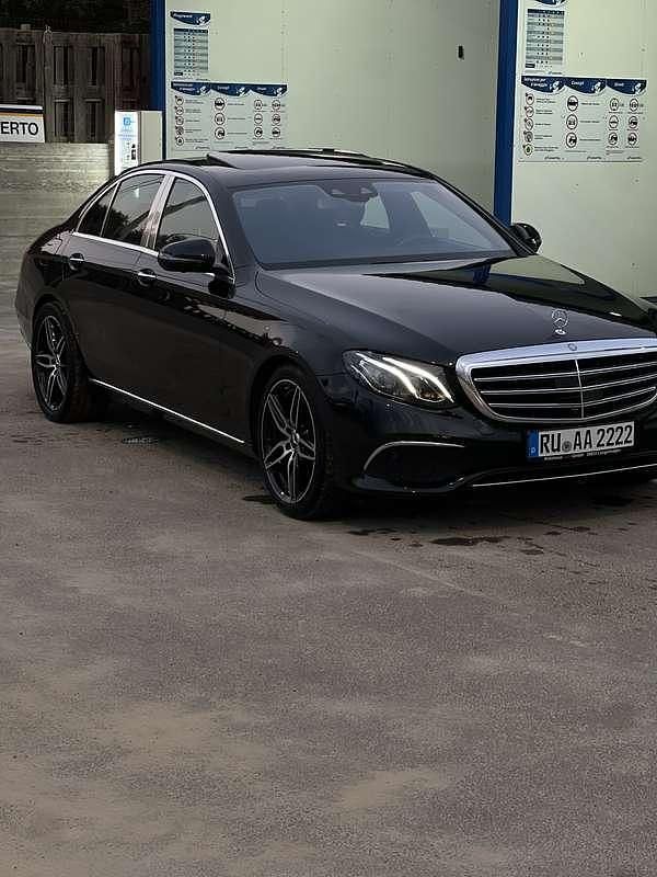Usata Mercedes E220 Executive 194 CV (142 kW) 2016 Berlina