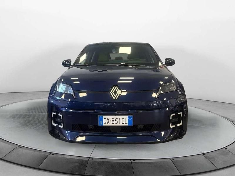 Usata Renault R5 Iconic 77 kW (106 CV) 2024 Blu/azzurro Utilitaria