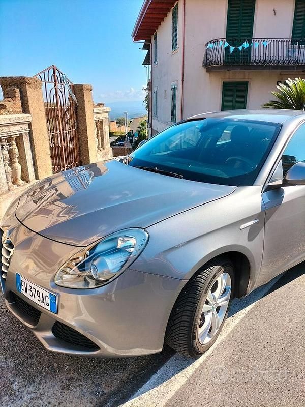 Usata Alfa Romeo Giulietta 109 CV (80 kW) 2014 Utilitaria