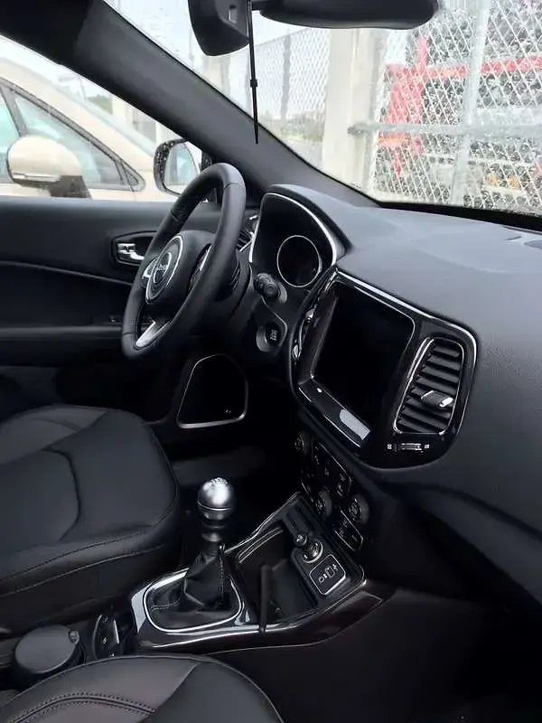 Usata Jeep Compass 131 CV (96 kW) 2021 Nero SUV