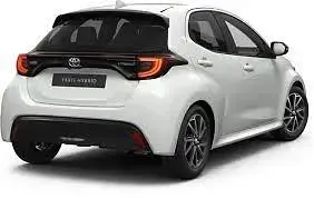 Usata Toyota Yaris Hybrid Trend 92 CV (67 kW) 2023 Bianco Berlina