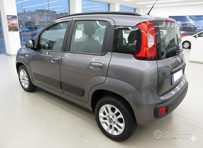 Usata Fiat Panda Lounge 69 CV (50 kW) 2019 Grigio Berlina