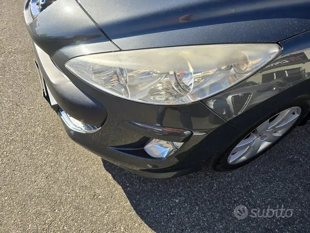 Usata Peugeot 308 109 CV (80 kW) 2009 Grigio Berlina