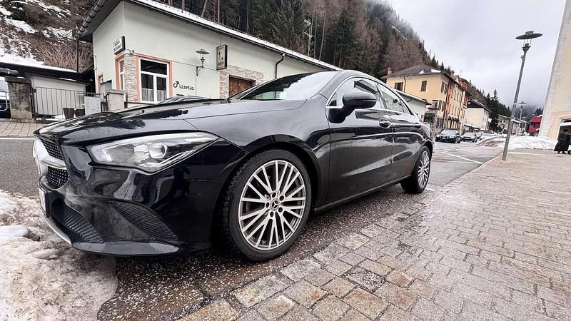 Usata Mercedes CLA200 Premium 163 CV (119 kW) 2019 Coupé