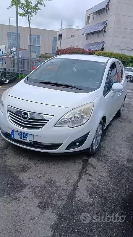 Occasion Opel Meriva 120 ch (88 kW) 2012 Blanc Monospace