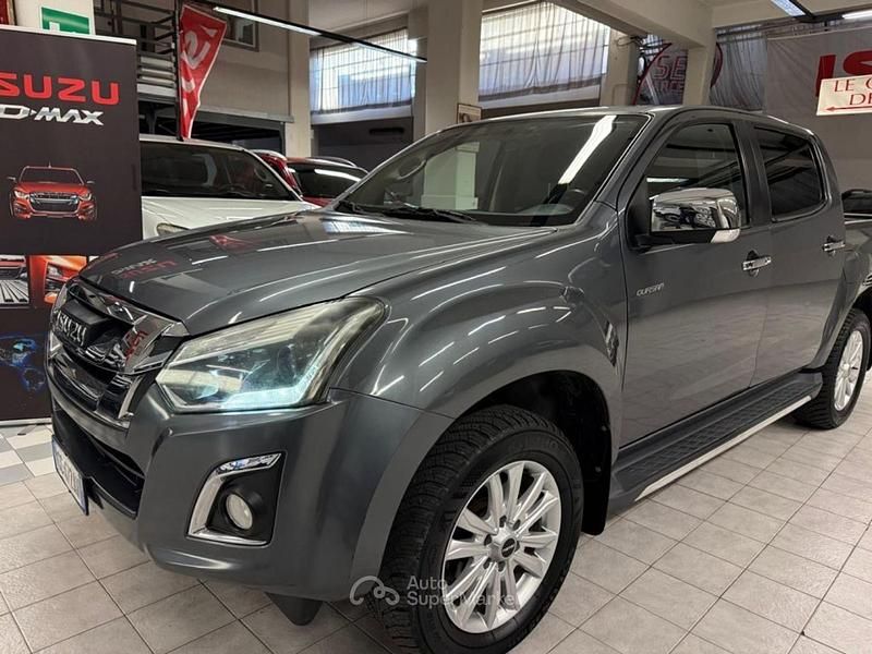 Usata Isuzu D-Max 163 CV (119 kW) 2020 Grigio SUV