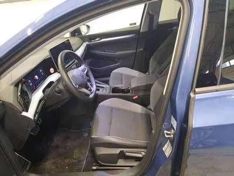 Usata VW Golf VIII Goal 150 CV (110 kW) 2025 Blu/azzurro Utilitaria