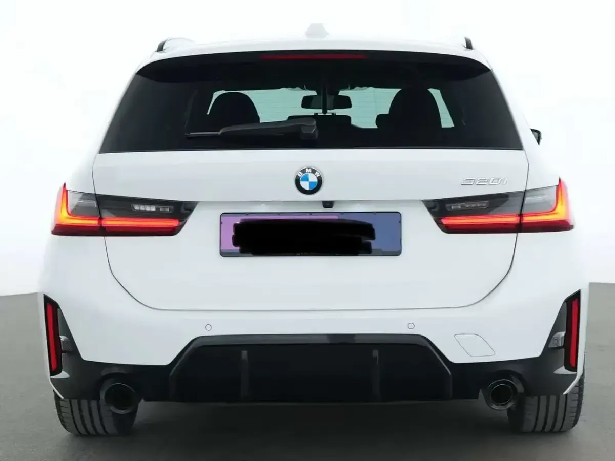Usata BMW 320 M Sport 184 CV (135 kW) 2025 Bianco Station wagon