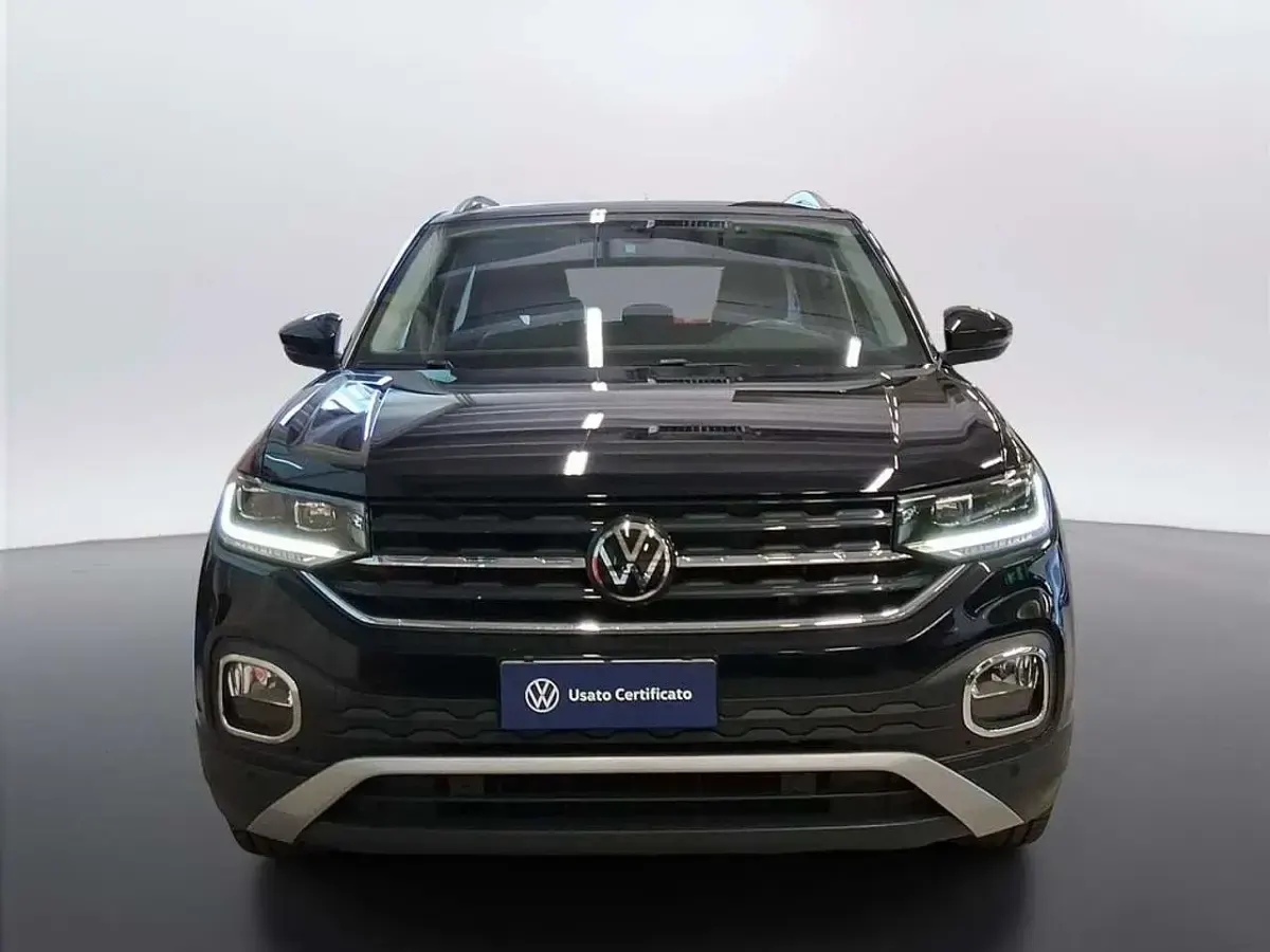 Usata VW T-Cross Advance 110 CV (80 kW) 2023 Deep black perlato SUV
