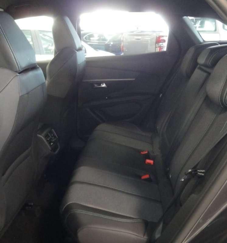 Usata Peugeot 3008 Allure 131 CV (96 kW) 2022 Blu/azzurro SUV