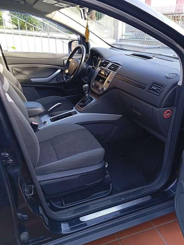 Usata Ford Kuga 140 CV (102 kW) 2012 SUV