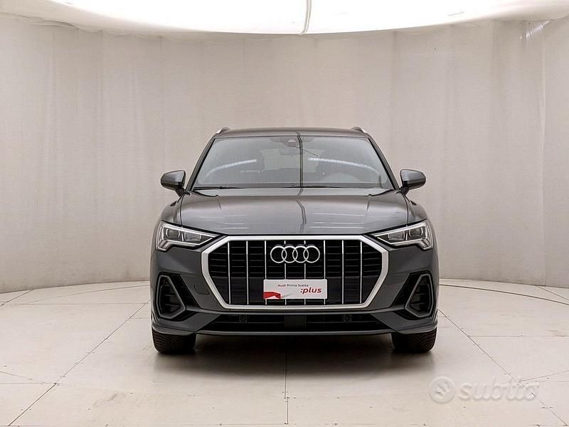 Usata Audi Q3 S-Line 150 CV (110 kW) 2024 Grigio SUV