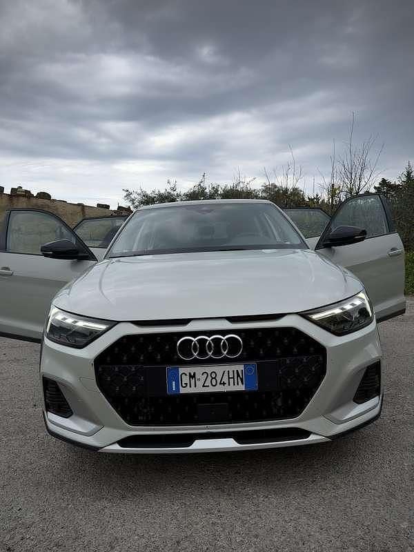Usata Audi A1 Ambiente 122 CV (89 kW) 2023 SUV