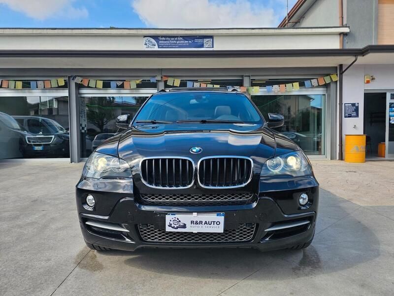 Nero Usata 2008 BMW X5 SUV | 11.900 € (Buon prezzo) - Immagine 1/4