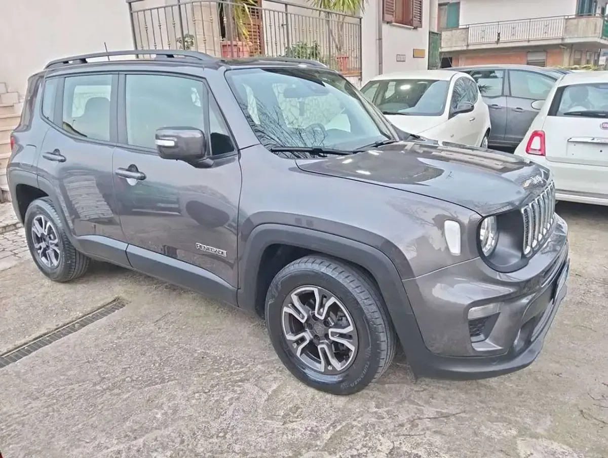 Usata Jeep Renegade Longitude 131 CV (96 kW) 2020 Grigio SUV