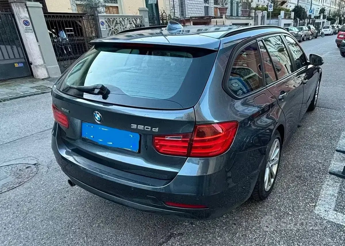 Usata BMW 320 184 CV (135 kW) 2016 Grigio Station wagon