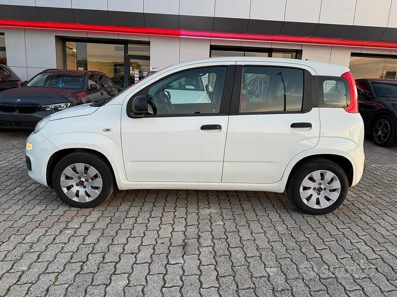Usata Fiat Panda Easy 69 CV (50 kW) 2019 Bianco Utilitaria