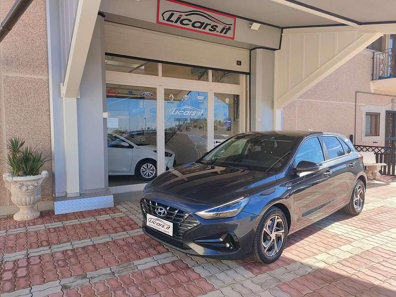 Usata Hyundai i30 Prime 120 CV (88 kW) 2023 Grigio Berlina