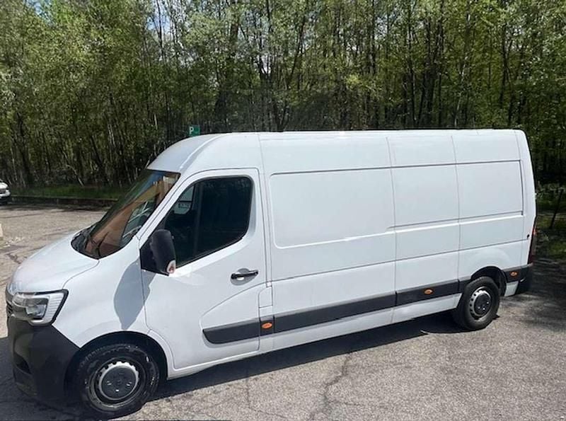 Usata Renault Master 136 CV (100 kW) 2023 Bianco Monovolume