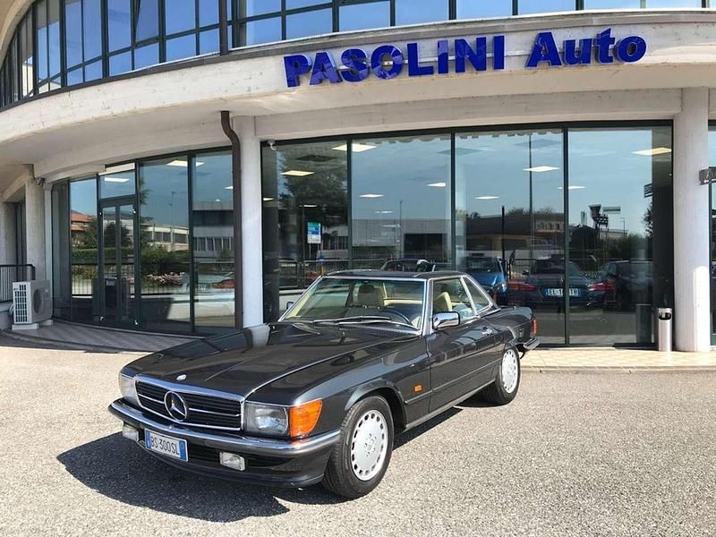 Usata Mercedes SL300 188 CV (138 kW) 1989 Canna fucile Cabrio