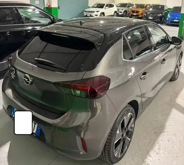 Begagnad Opel Corsa-e Elegance 56 kW (77 HK) 2020 Halvkombi
