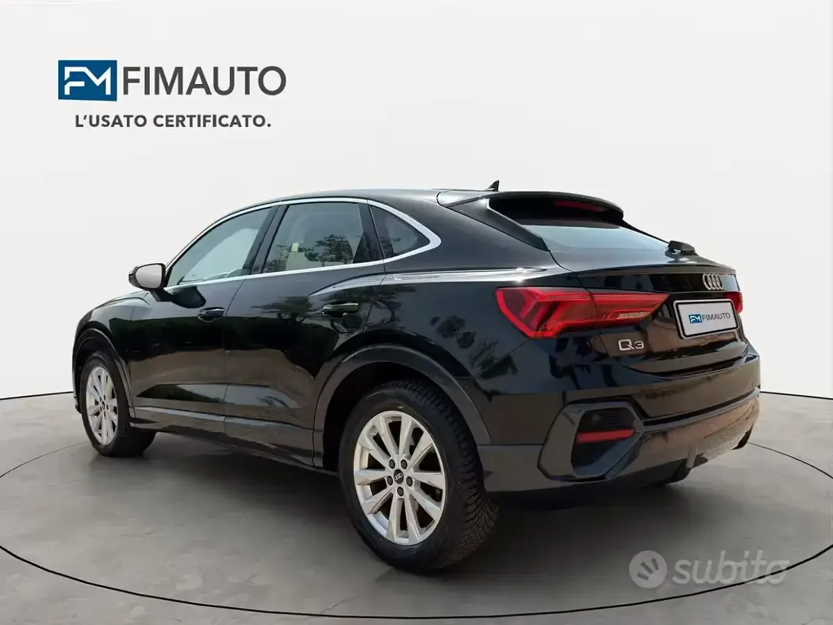 Usata Audi Q3 Business Plus 150 CV (110 kW) 2022 Nero SUV