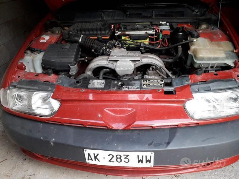 Usata Alfa Romeo 146 103 CV (75 kW) 1997 Rosso Utilitaria