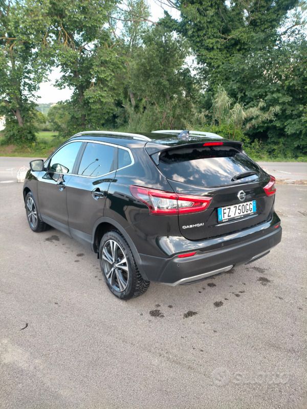 Usata Nissan Qashqai 150 CV (110 kW) 2020 Nero SUV