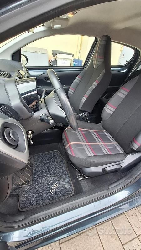 Usata Peugeot 108 Allure 69 CV (50 kW) 2016 Grigio Utilitaria
