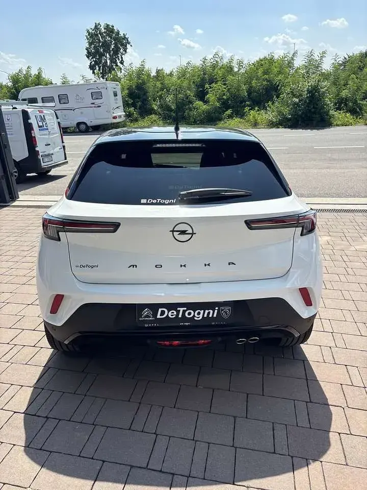 Usata Opel Mokka GS Line 131 CV (96 kW) 2021 Bianco SUV