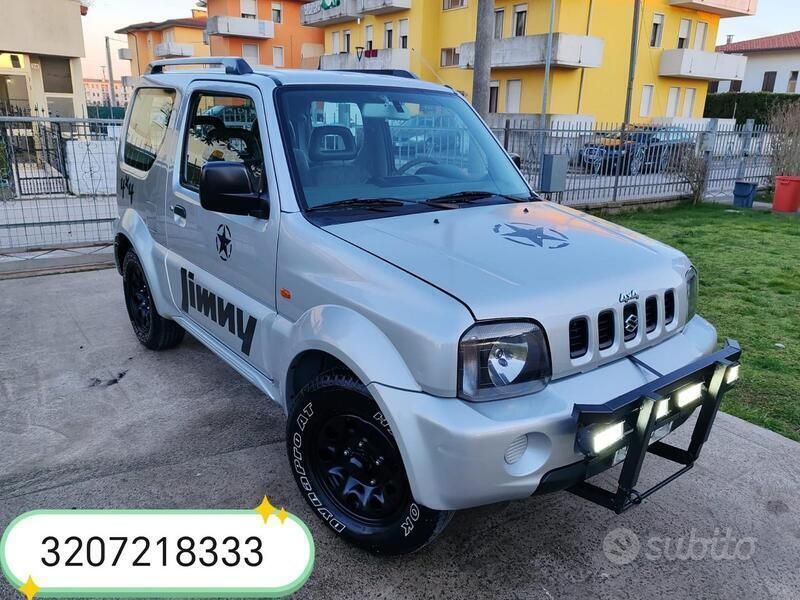Jimny Suzuki Auto Usate 4x4 Jimny 2019 Usato Jimny 2019 Suzuki