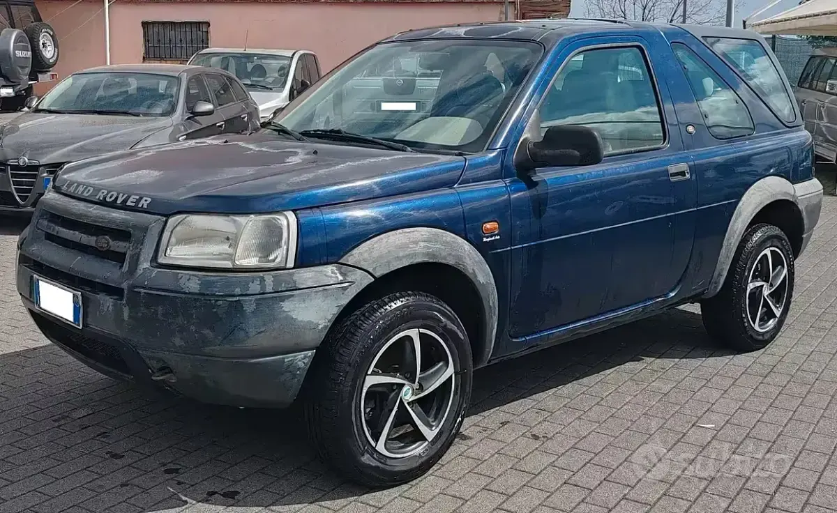 Usata Land Rover Freelander 111 CV (81 kW) 2001 Bluazzurro SUV