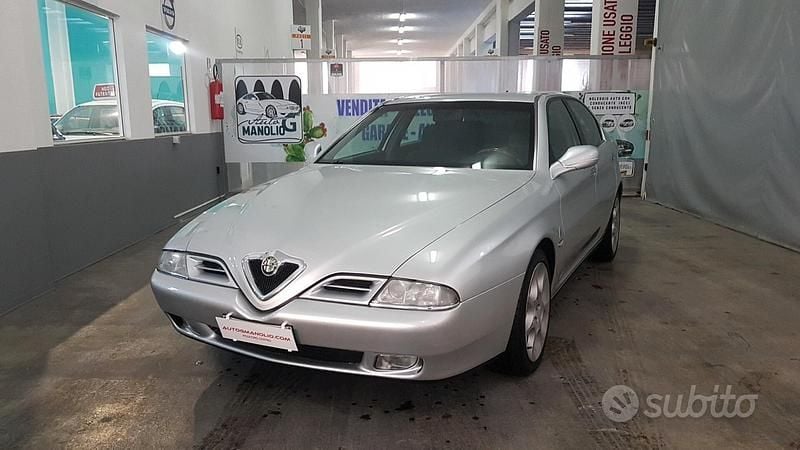 Usata Alfa Romeo 166 190 CV (139 kW) 1999 Grigio Berlina