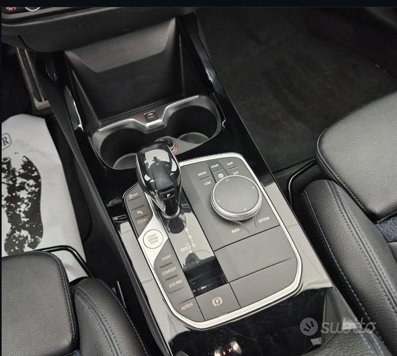 Usata BMW 116 M Sport 116 CV (85 kW) 2021 Bianco Utilitaria