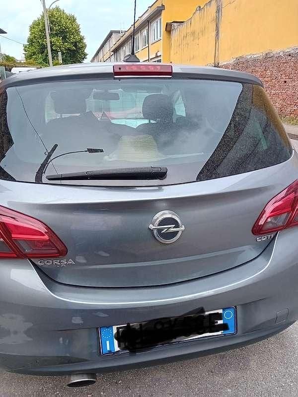 Usata Opel Corsa 75 CV (55 kW) 2017 Grigio Berlina